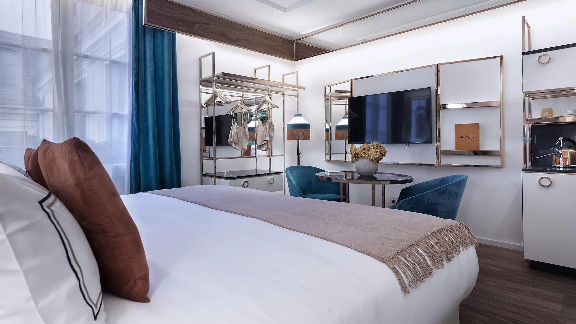 Maison Colbert Member Of Melia Collection Notre-dame 5* Paris