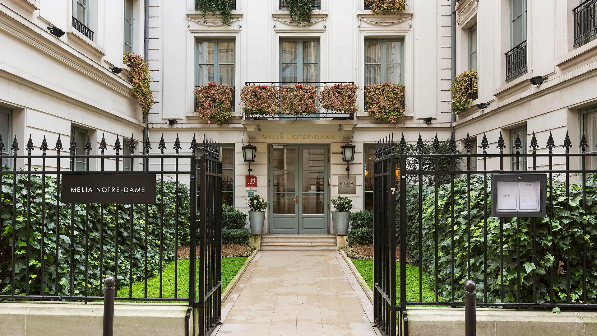 Hotel Maison Colbert Member Of Melia Collection Notre-dame 5*