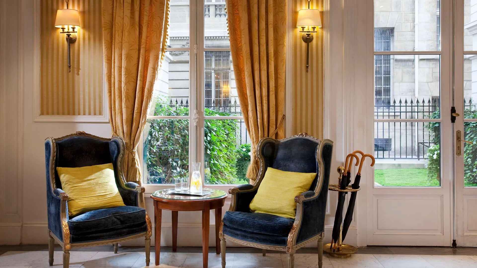 Maison Colbert Member Of Melia Collection Notre-dame Hotel Paris