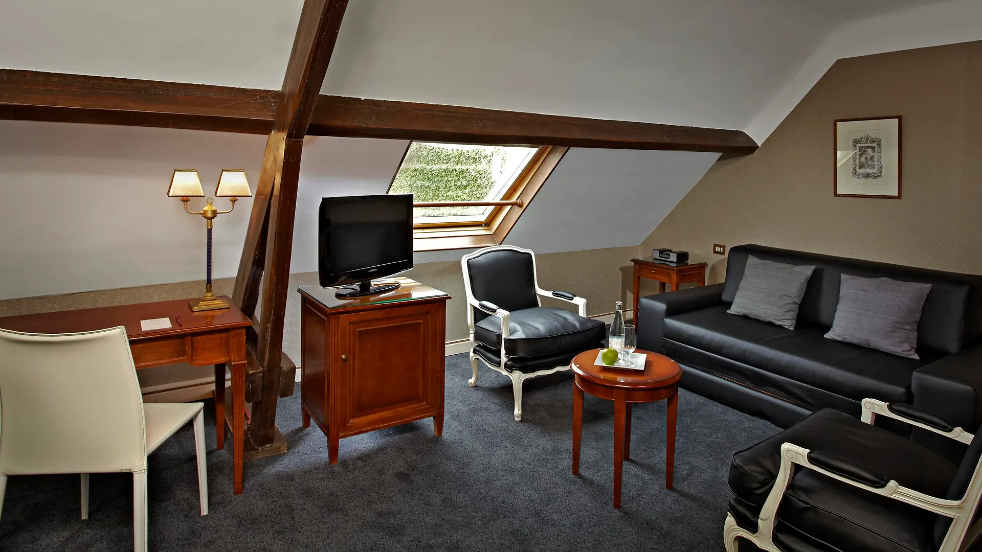Maison Colbert Member Of Melia Collection Notre-dame Hotel Paris